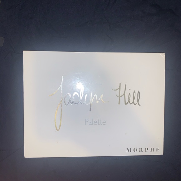 Makeup Bundle - Picture 3 of 4